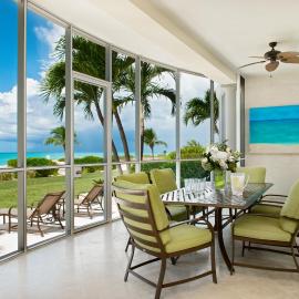 The Venetian on Grace Bay, hotel u gradu Providensijales