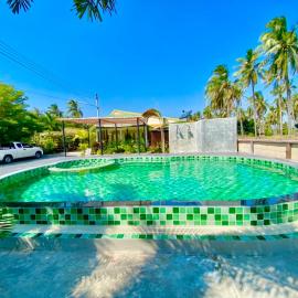 ศรีสุภาวดีรีสอร์ท-Srisupawadee resort, מלון בפראצ'ואפ קירי קאן