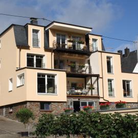 Weingut Goeres, hotel in Briedel