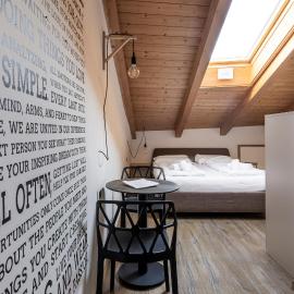 Stay COOPER l Goethe Guesthouse, khách sạn ở Bolzano