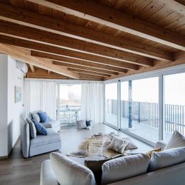 White Attic - by MyHomeInComo, hotel a Camnago Volta