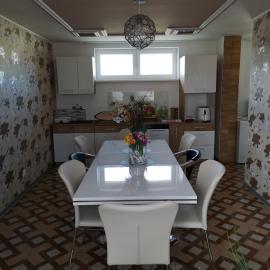 Ubytovňa Ivona, hotel Alistálon