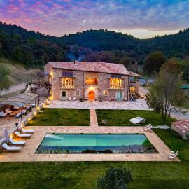 Can Buch ECOHotel Boutique & SPA, хотел в Sant Aniol de Finestras