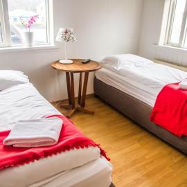 Guesthouse Sunnuhóll, hotel in Vestmannaeyjar