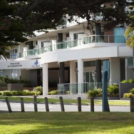 The Waves Apartments, hotel in Cowes