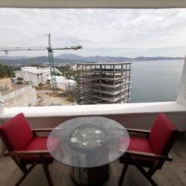 63 Peninsula del Capitan