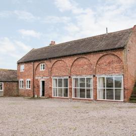 Stockbatch Granary at Pitchford Estate