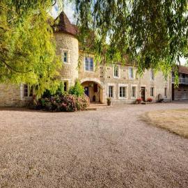 la ferme, Coeur De Combray, hotel em Ernes