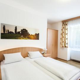Gästehaus Ferk - Frühstückspension, Bed & Breakfast, hotel in Bad Radkersburg