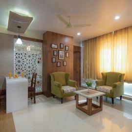 Hotel Monarch International