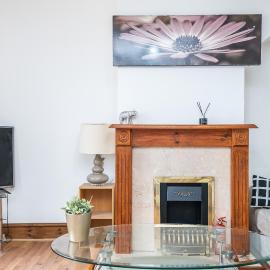 Spacious Dagenham 4Bedroom House with Parking