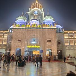 Hotel RUJHAN - Just 2 Minute walking Distance From Golden Temple, hotel in Amritsar