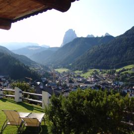 Cësa Marmolada 1318, hotel a Ortisei