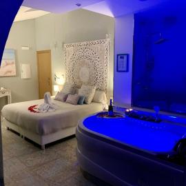 Akla Hotel Mérida، فندق في ماردة