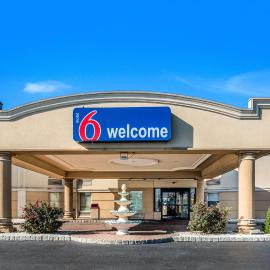 Motel 6-Levittown, PA - Bensalem, hotel u gradu Levitaun