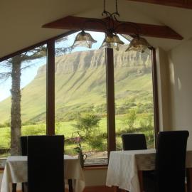 Drumcliff में, होटल Benbulben Farmhouse B&B
