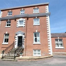 Buckingham House Apartment 2, hotel a Congleton