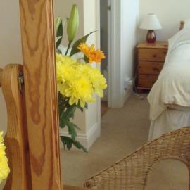Harlequin Guest House with parking, hotel in Weymouth