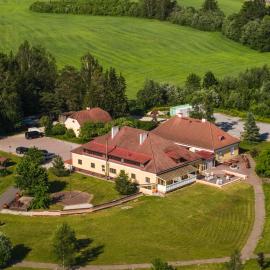 Ruunawere Hotel, hotel i Nõmmealuse