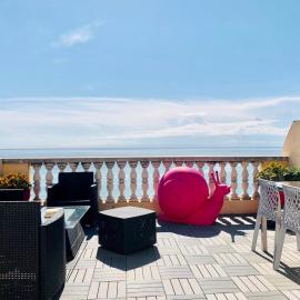 Les Remparts Antibes Location, hôtel à Antibes