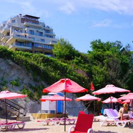 Апартаменти Бяла Клиф на плажа - Apartments Byala Cliff First Line