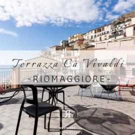 Cà Vivaldi penthouse 5Terreholiday, hotel Riomaggioréban