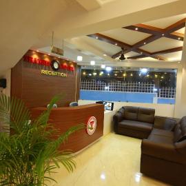 Gateway Airport Hotel, khách sạn ở Kannur
