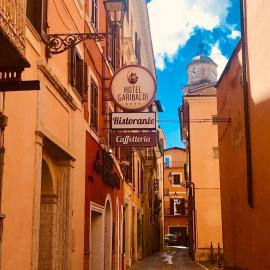 Hotel Ristorante Garibaldi, готель у місті Фрозіноне