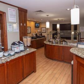 Staybridge Suites Bowling Green by IHG, hotel u gradu 'Bowling Green'
