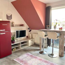 Cottbus-Apartments - Red Apartment I privat I Wifi I Küche I Balkon