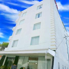 Hotel Nelly Marine, hotel v mestu Colombo