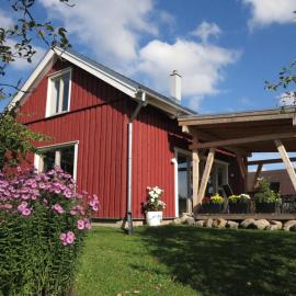 Mednieki Kalvene, Hotel in Krusāti