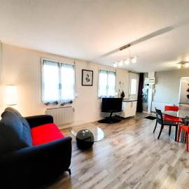 Calme & Cosy - Parking privé-Gare, hotel a Amboise
