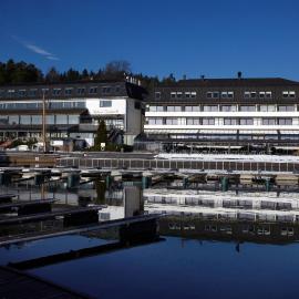 Holmen Fjordhotell，Nesbru的飯店