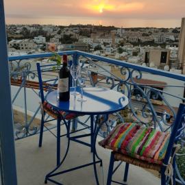 Town Apartment with panoramic seaview