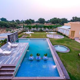 Anand Bagh Resort & Spa by Ananta, hotel i Sālāsar