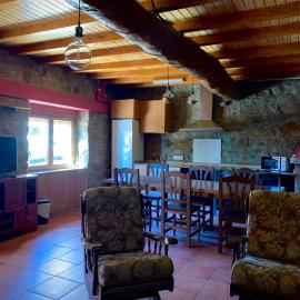 La casa de la valla azul (San Miguel de Langre), hotel a San Miguel de Langre