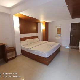 Hotel Magnet, hotelli Maraiyūrissa