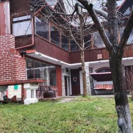 Casa COLT DE RAI, hotel a Brezoi