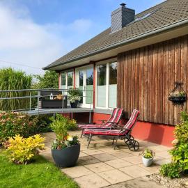 villa kunterBUNT, hotel in Grödersby