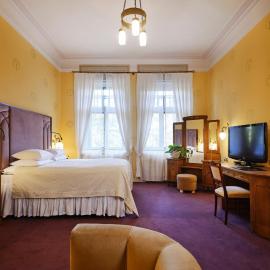 Villa Ammende Restaurant and Hotel