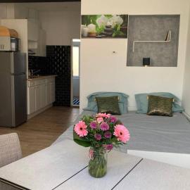 Viesnīca Magnifique Studio au 2ème étage, à proximité de la gare du midi! Briselē