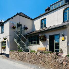 The Royal Oak Inn, hotel v mestu Withypool