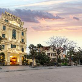 Cẩm Bình Hotel, hotel a Quang Ninh