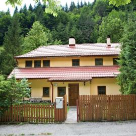 Chata Donovaly, hotel in Staré Hory