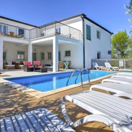 Apartments Siparis with Pool