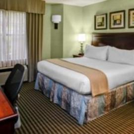 Holiday Inn Express Hotel & Suites Atlanta Buckhead by IHG, hótel í Atlanta