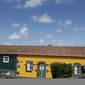 Casa capelinhos, hotelli kohteessa Capelo
