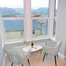 Sea Nest Apartment by Seaside Llandudno