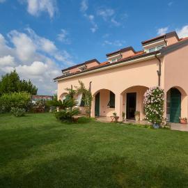 Agriturismo Casastella, hotel in Ceriale